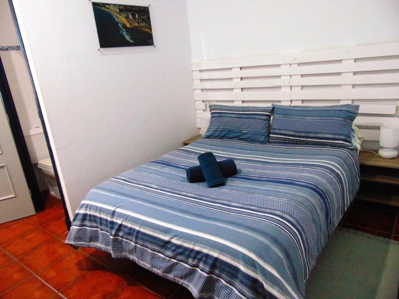 Hostal Puerto De Santa Maria เอลปูแอร์โต เด ซานตามาริอา ภายนอก รูปภาพ